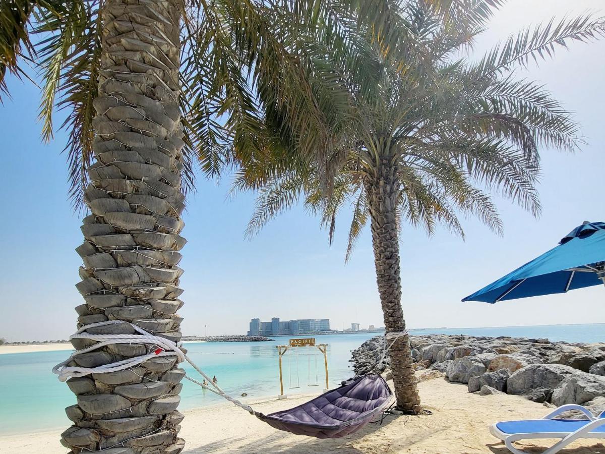 Luxurious Studio Pacific Al Marjan Island - Beachfront Property Ras al-Khaimah Bagian luar foto